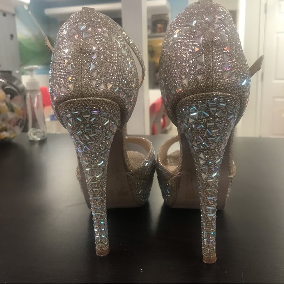 Valerie-1 Women’s Platform Stillettos - Picture 11 of 16